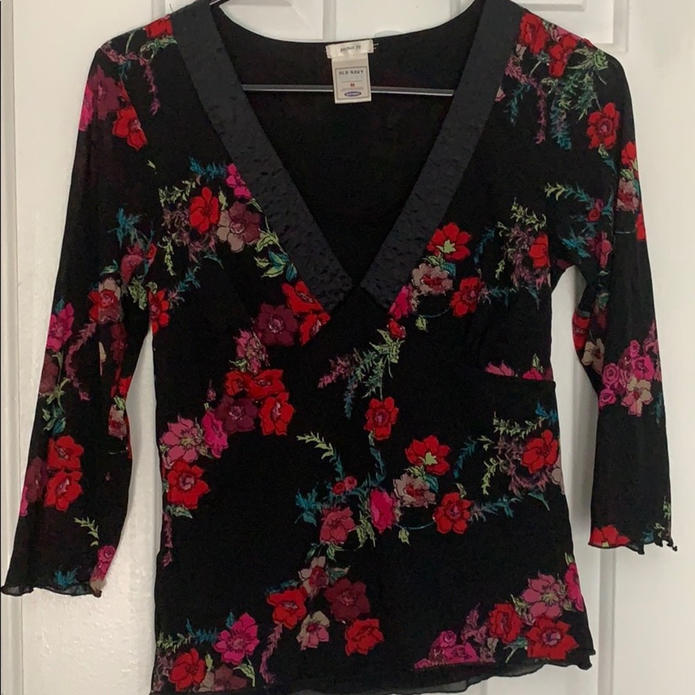 Old Navy black/red/pink floral shirt M could fit S